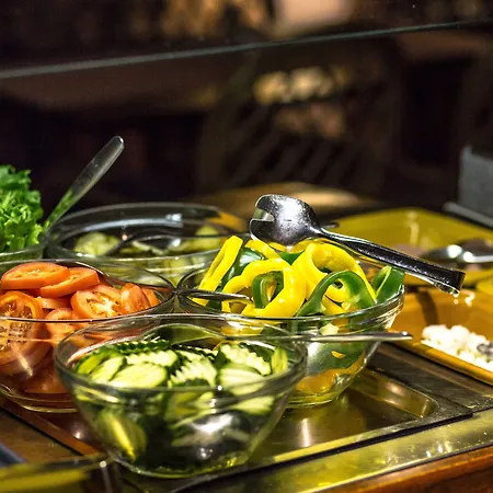 索梅洛酒店 3* 科沃拉